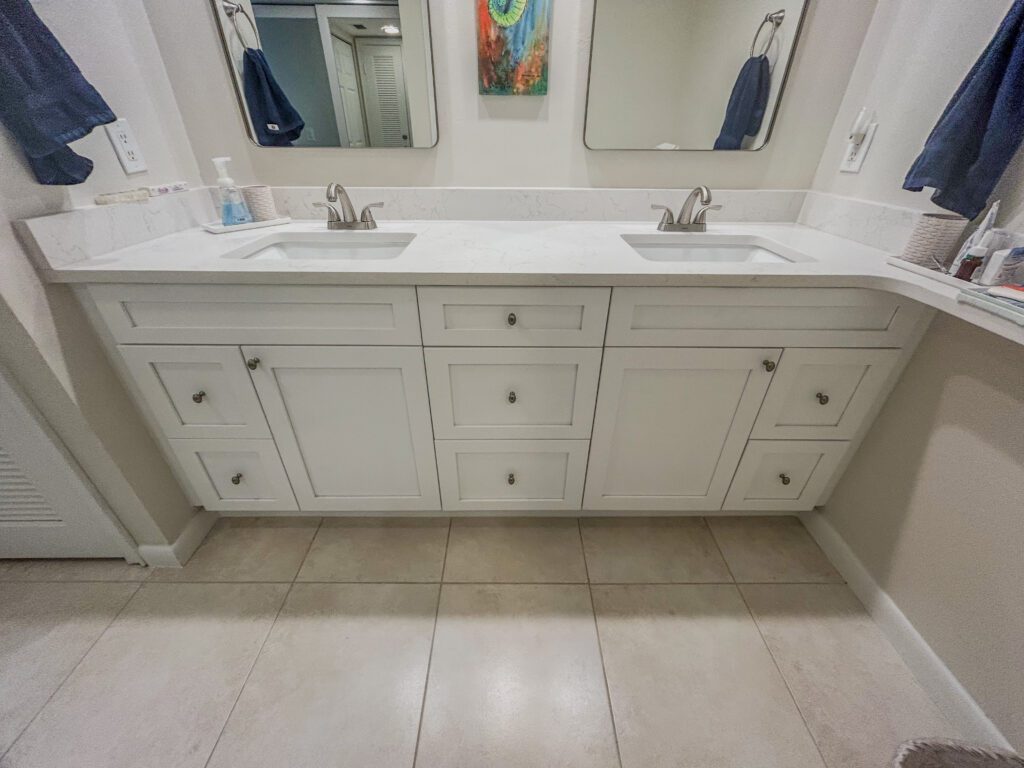 Modern bathroom crafted by bathroom renovation contractors in Southwest Missouri | Sun Control Aluminum & Remodeling